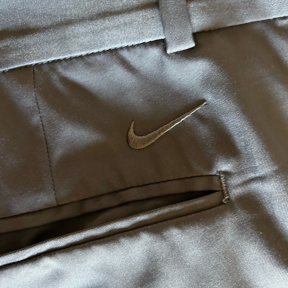 3 Like New Golf Shorts Adidas Nike - Picture 4 of 6